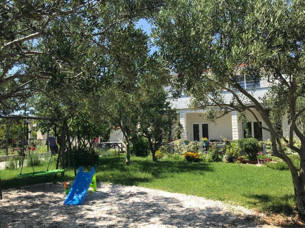Apartment Dobric Kastel Stafilic
