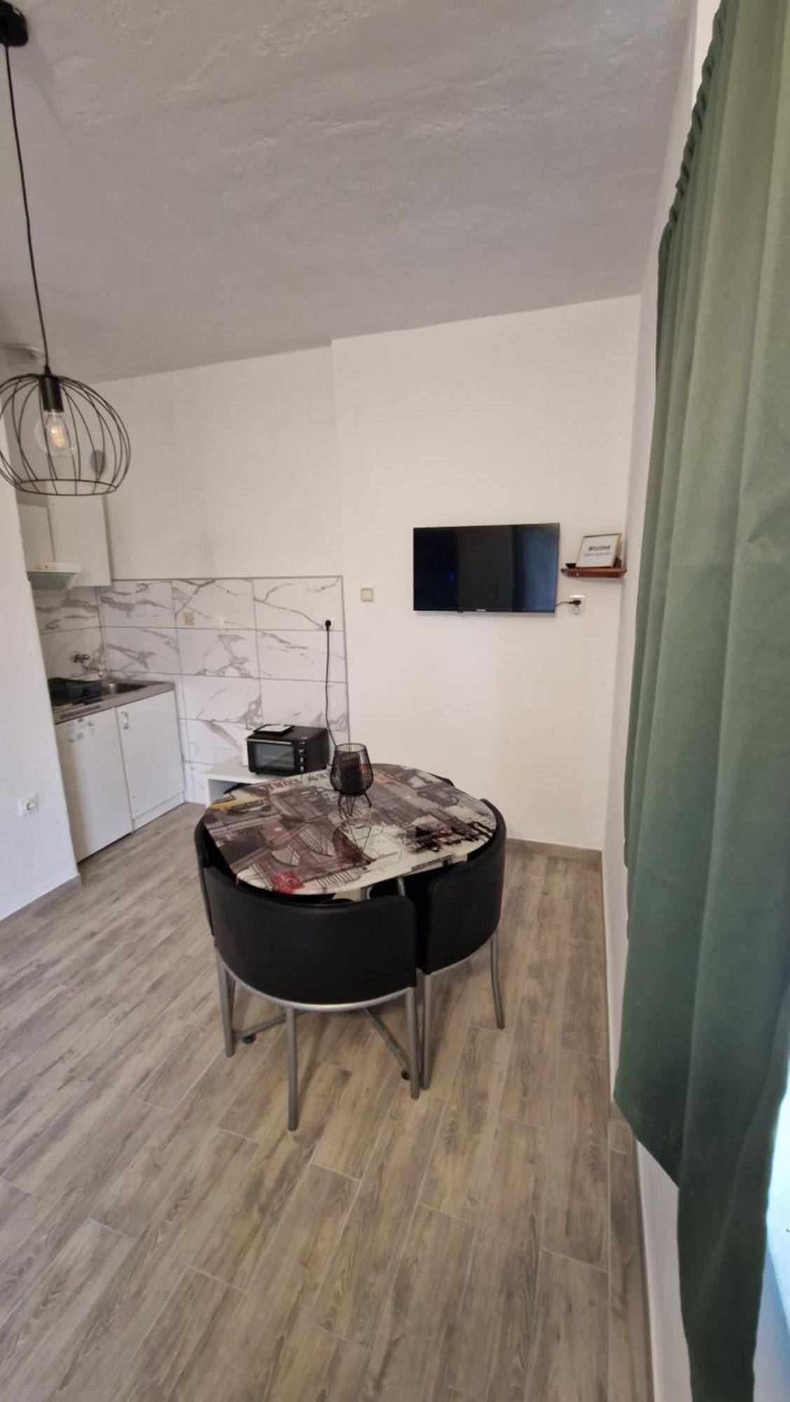 Dobric Kastel Stafilic