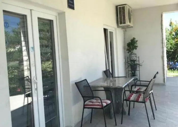 Apartman Dobric
